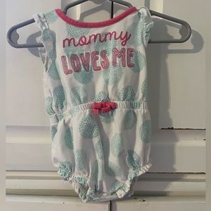 “Mommy Loves Me” Koala Baby onesie, size 0-3.